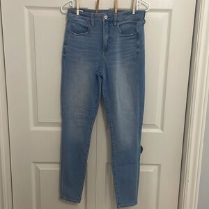 American Eagle 6 (Regular) | Super Hi-Rise Blue Jeggings